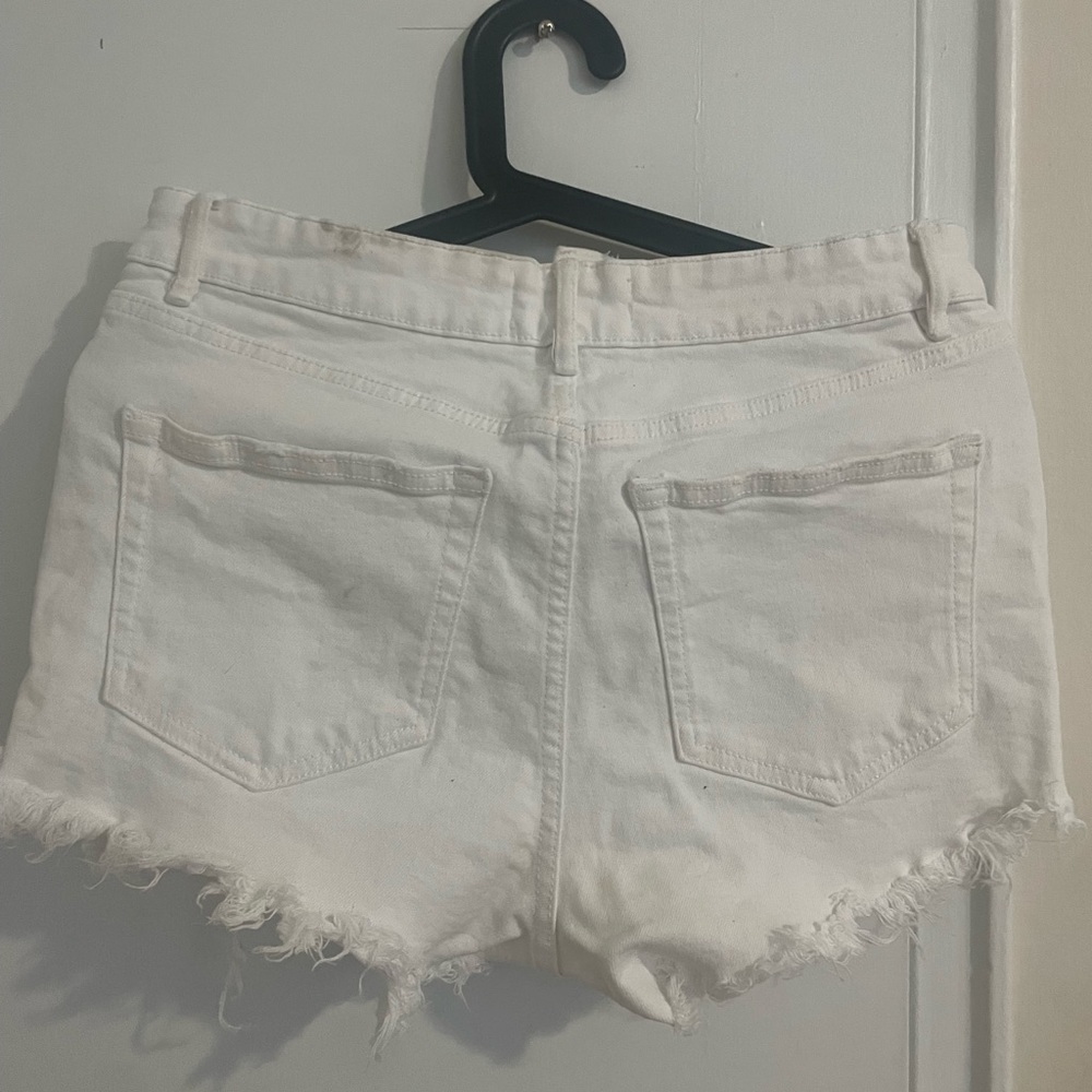 Short shorts Zara , worn in good condition
